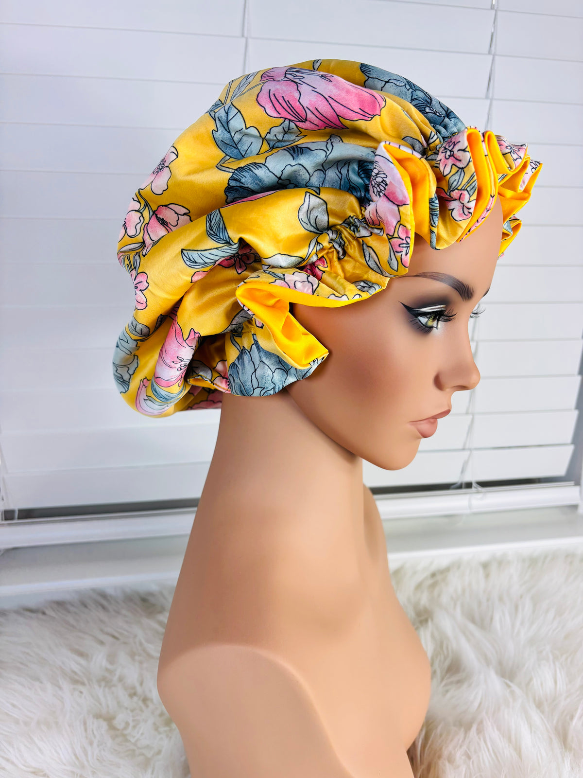 Reversible Satin Bonnet – 2-in-1 Hair Protection
