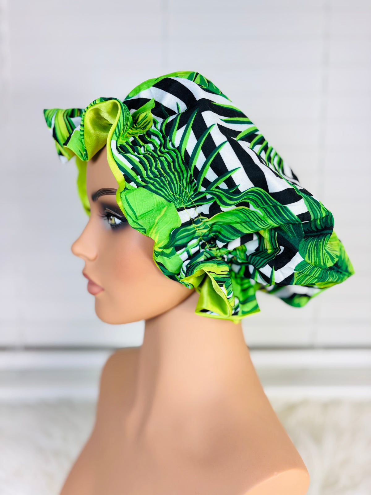 Reversible Satin Bonnet – 2-in-1 Hair Protection