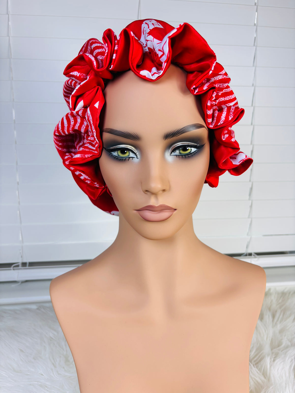 Reversible Satin Bonnet – 2-in-1 Hair Protection
