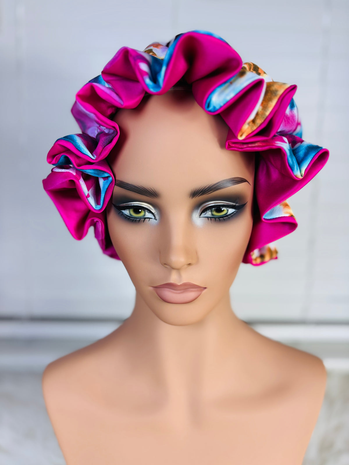Reversible Satin Bonnet – 2-in-1 Hair Protection