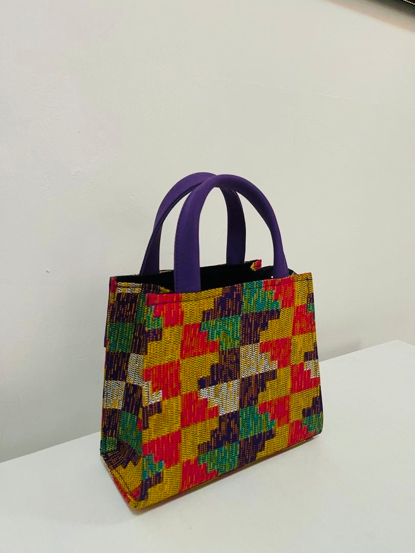 AMAKA TOTE BAG