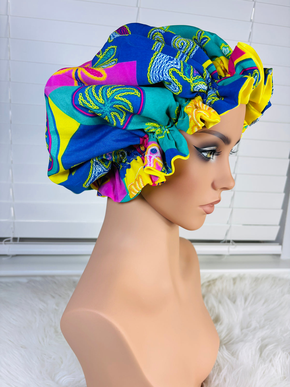 Reversible Satin Bonnet – 2-in-1 Hair Protection