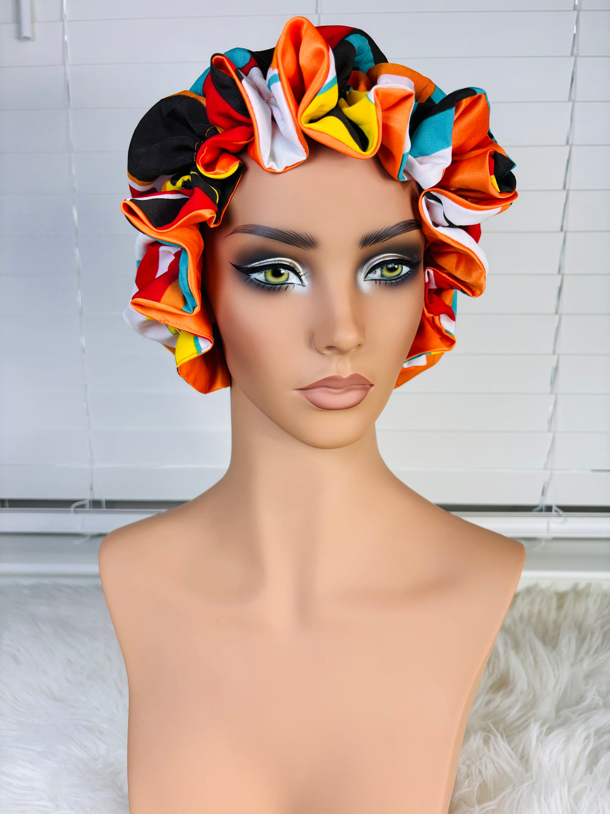 Reversible Satin Bonnet – 2-in-1 Hair Protection